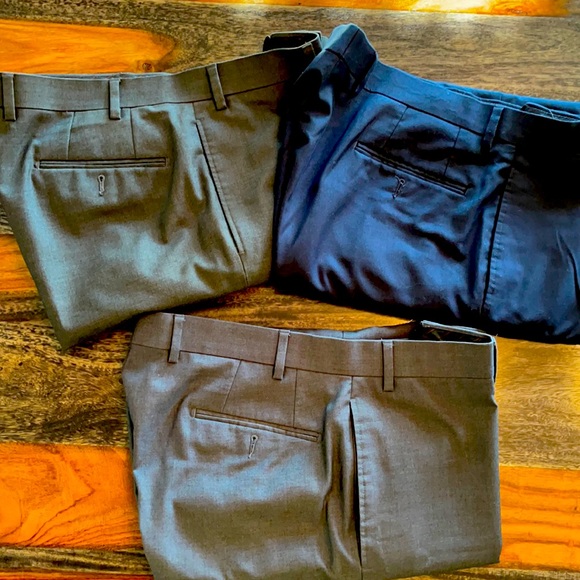 3-Calvin Klein Pants. - Picture 1 of 10